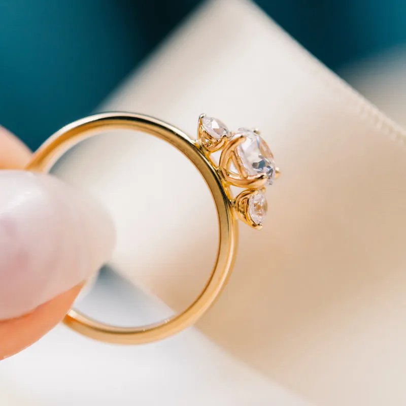 Ring PRINCESS 585 gull med LAB grown diamanter 0,95ct VS1