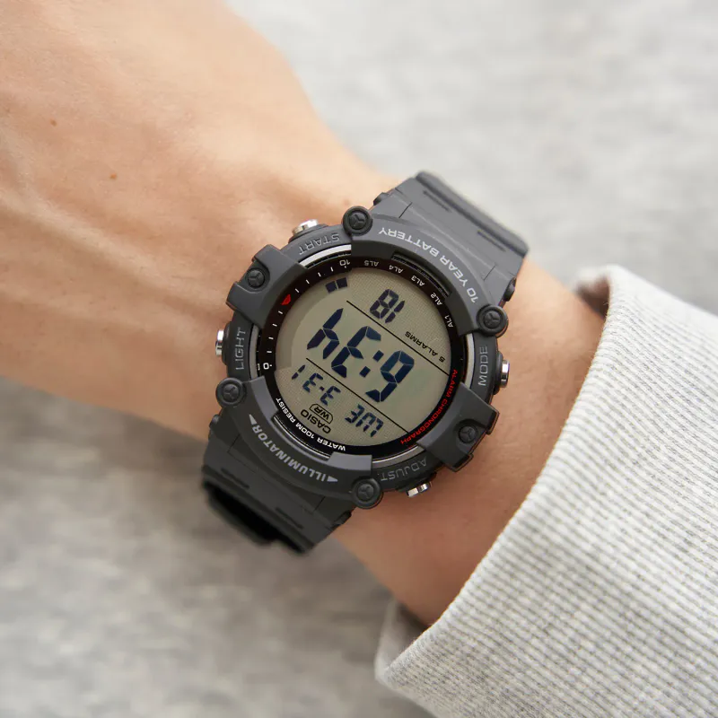 Casio Classic AE-1500WH-1AVEF