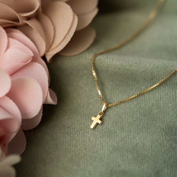 Hovedbilde Smykke til barn i 585gull, kors, inkl.forgylt ...