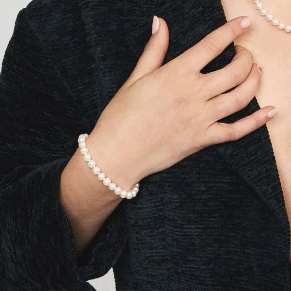 Hovedbilde Armbånd i sølv med ferskvannsperler L:18cm